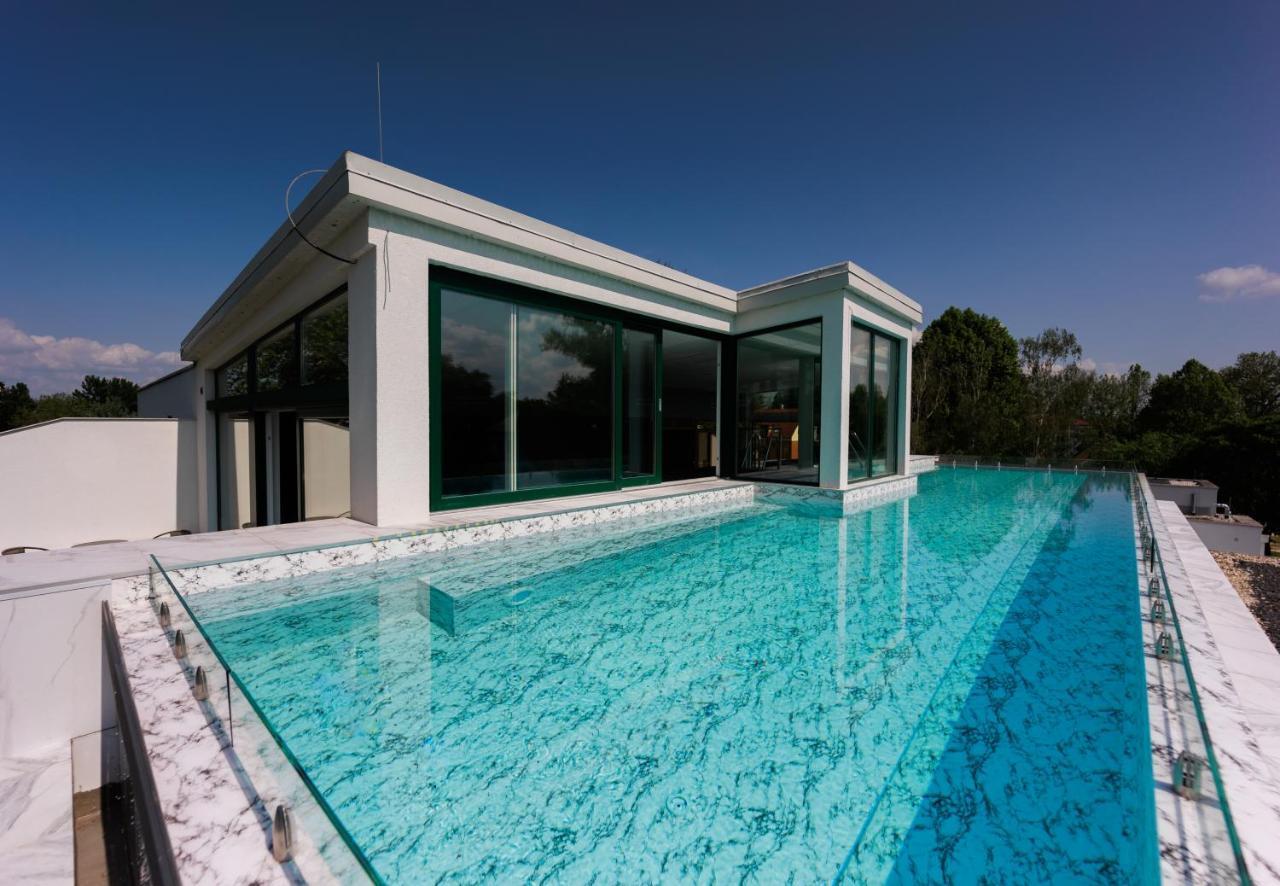 Villa Bauhaus Wellness Apartman 102 شيوفوك المظهر الخارجي الصورة