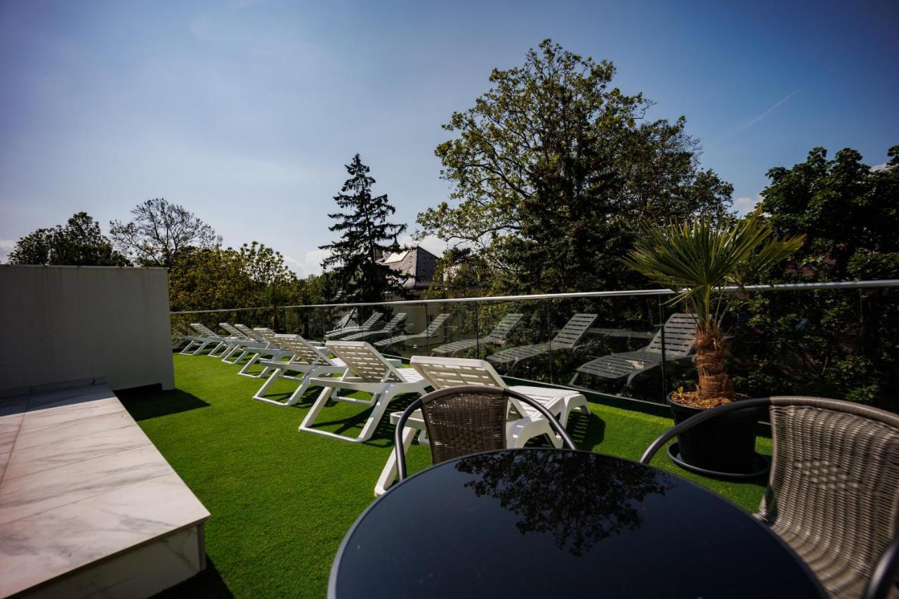 Villa Bauhaus Wellness Apartman 102 شيوفوك المظهر الخارجي الصورة